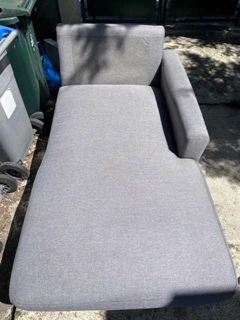 Photo nettoyage canapé après